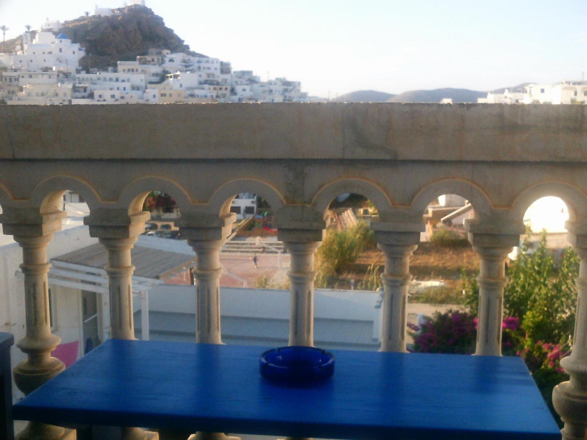 Parthenon Hotel Chora Værelse billede